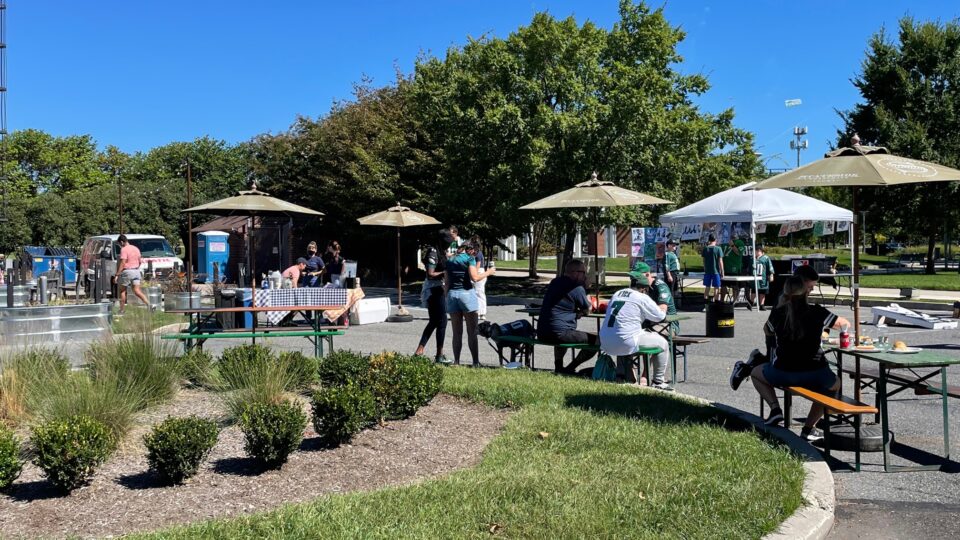 Eagles vs. Vikings: See tailgate photos from the Birds' first home